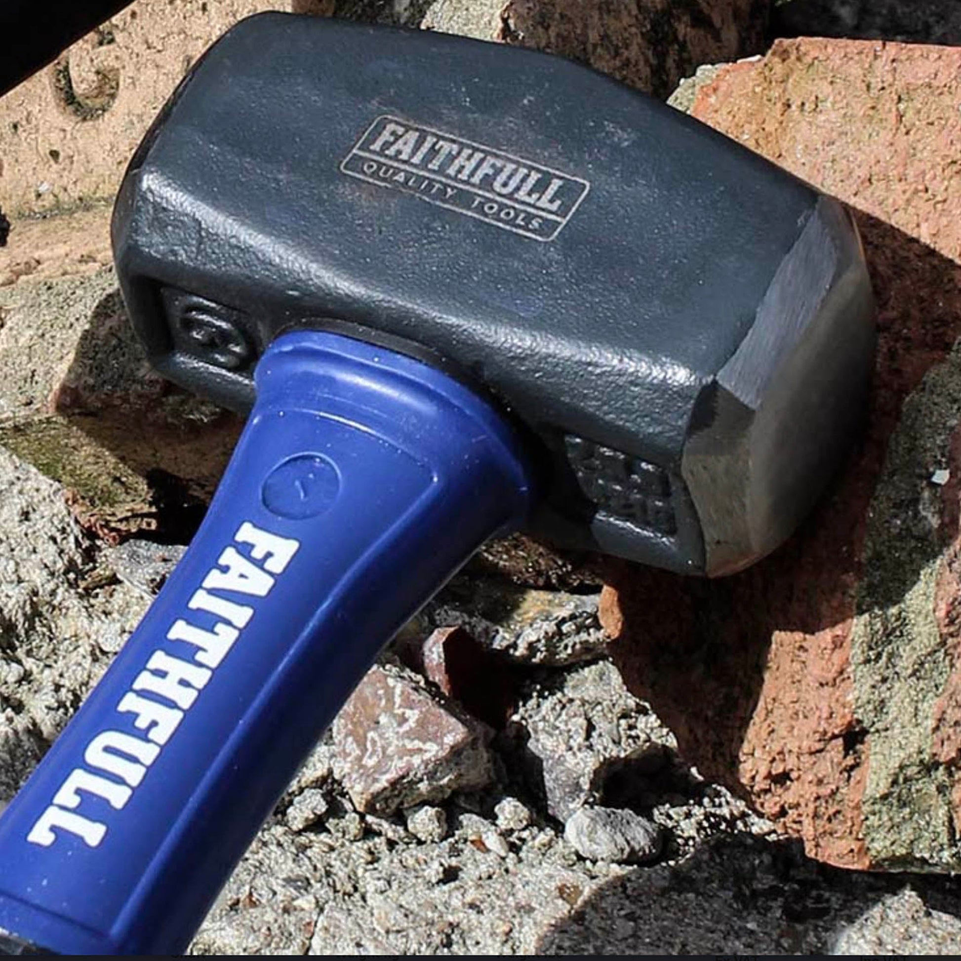 Faithfull Fibreglass Long Handle Lump Hammer - 4LB - Transtools Online
