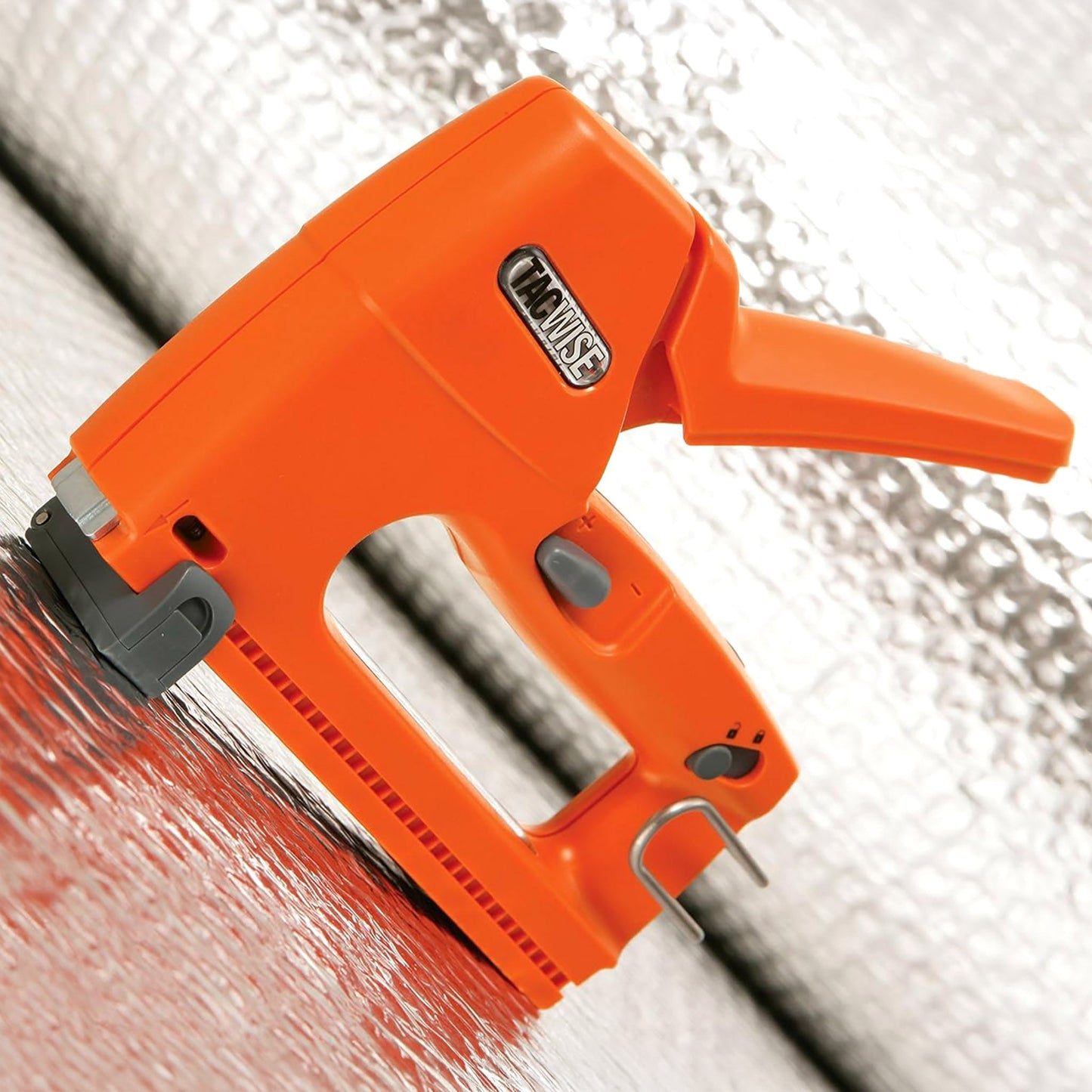 Tacwise Z3 - 140L Heavy Duty Staple and Nail Tacker Kit