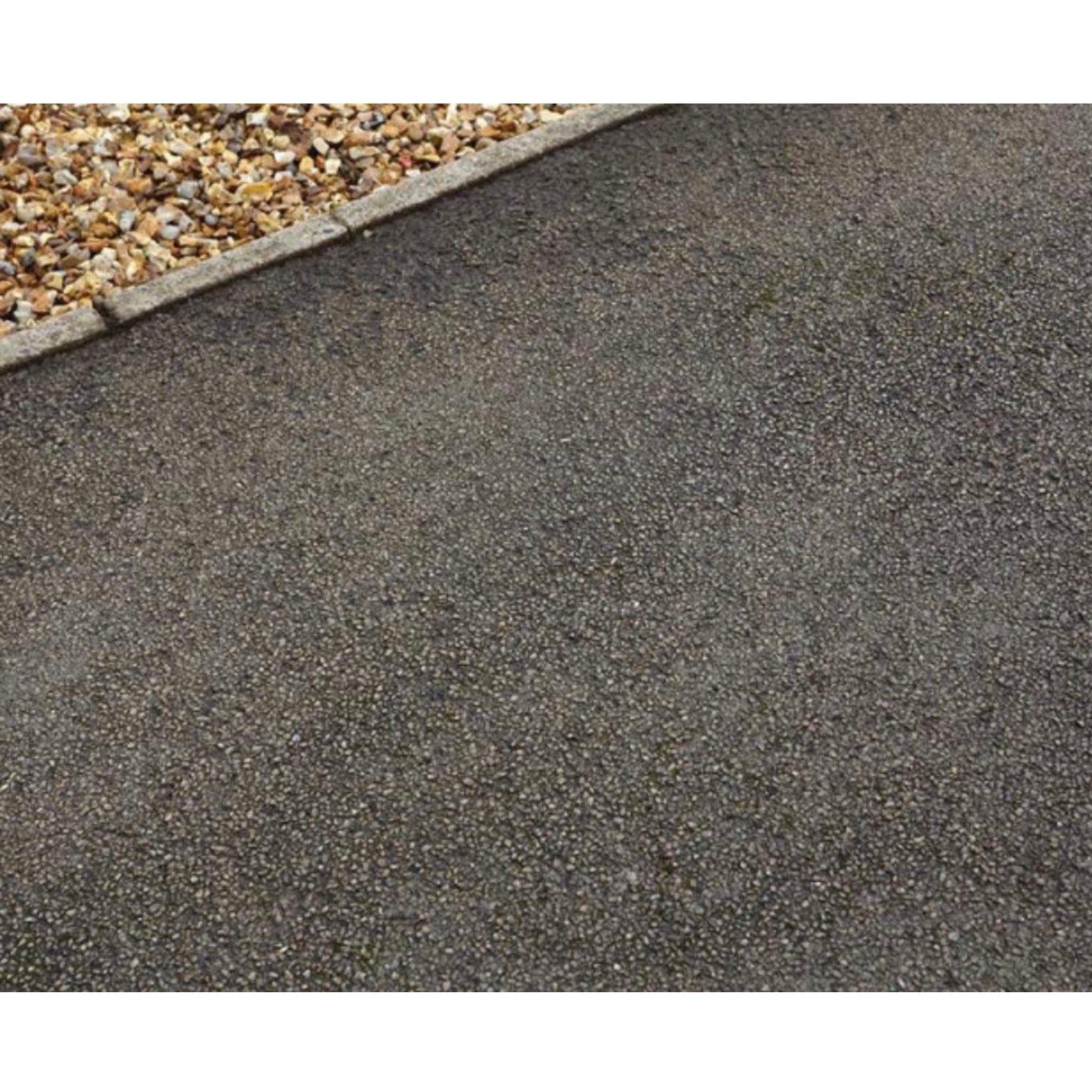 Driveway before using Thompsons Drive Seal