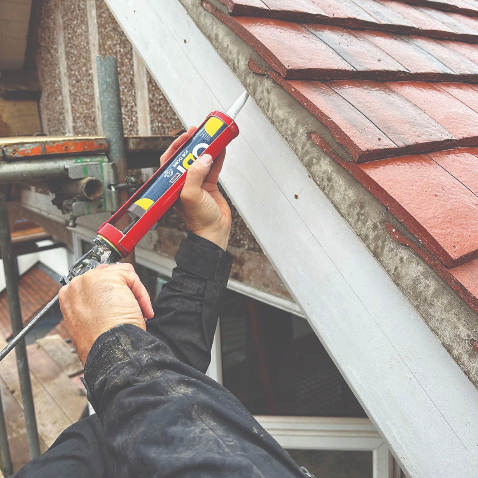 OB1 Multi - Surface Construction Sealant Adhesive White 290ml